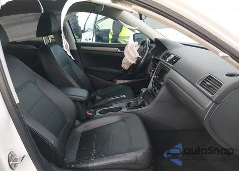 2015 Volkswagen Passat 1.8T Se из США, поврежденный, VIN 1VWBT7A3XFC026269